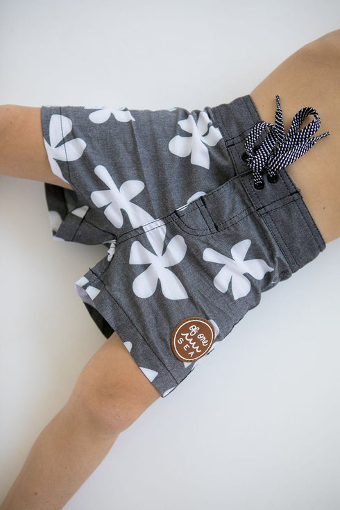 kid-s-townshorts-in-black-plumeria- - Sophia's Style -9